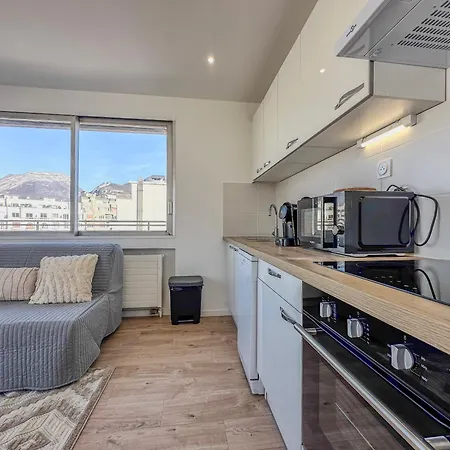 Apartment Le Grad' - Championnet - Caserne De Bonne